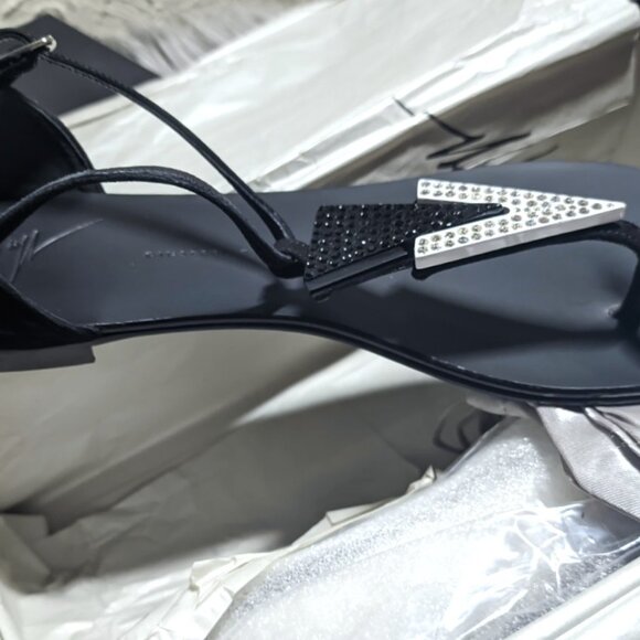 NIB Giuseppe Zanotti Rock 10 Sandals Size 40.5 - Picture 4 of 8